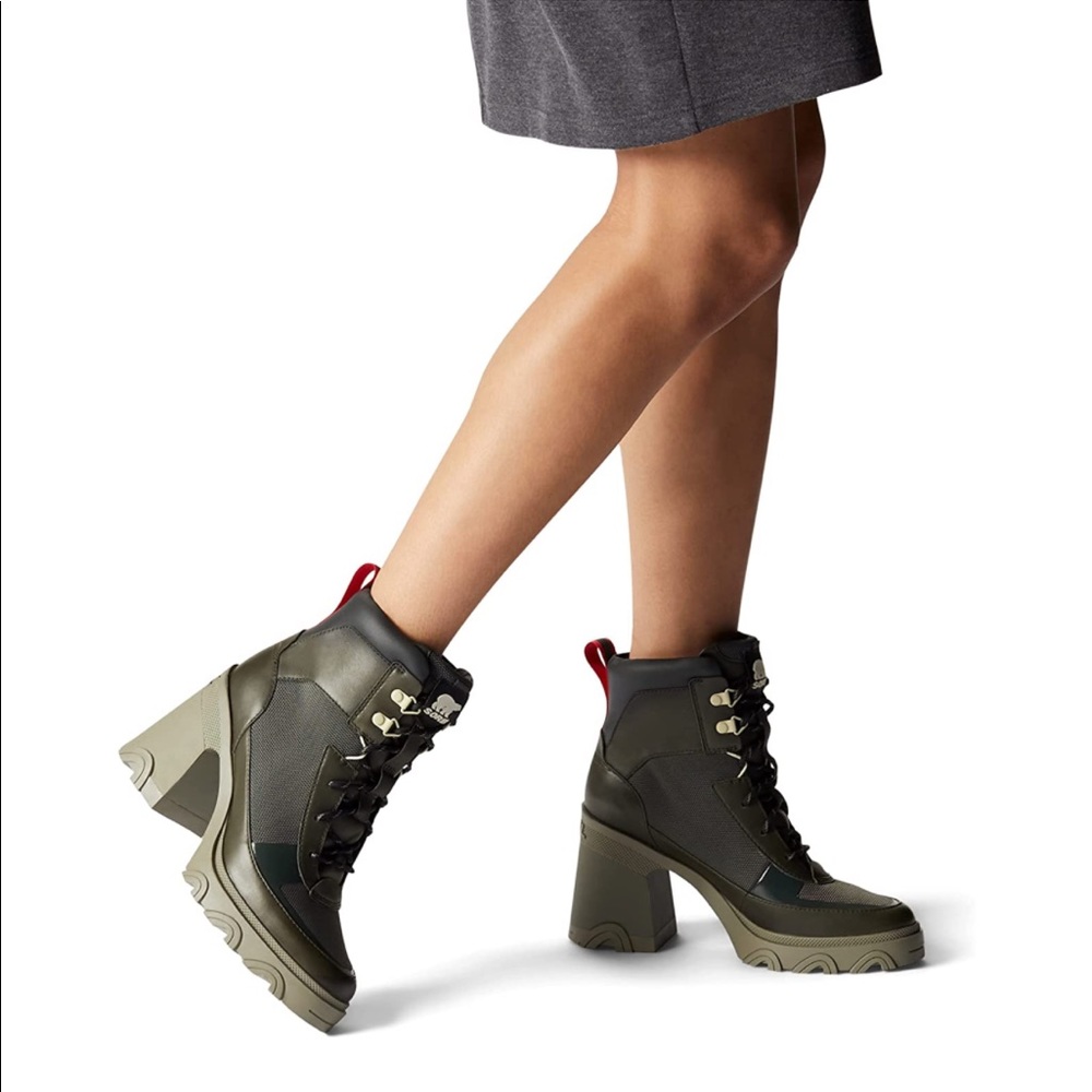 BREX™ HEEL LACE BOOTIE - Picture 5 of 6